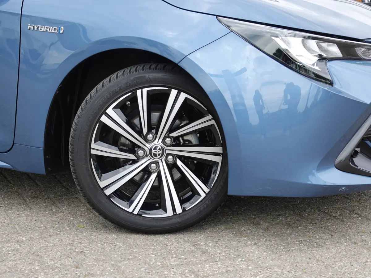 1.8 Hybrid Business Plus H-LEER | CRUISE | LMV | CAMERA