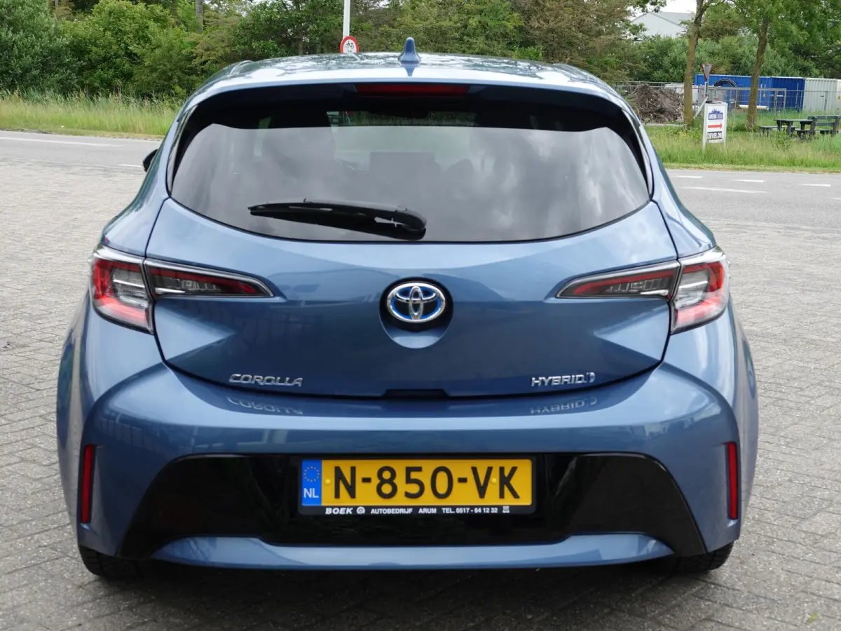 1.8 Hybrid Business Plus H-LEER | CRUISE | LMV | CAMERA