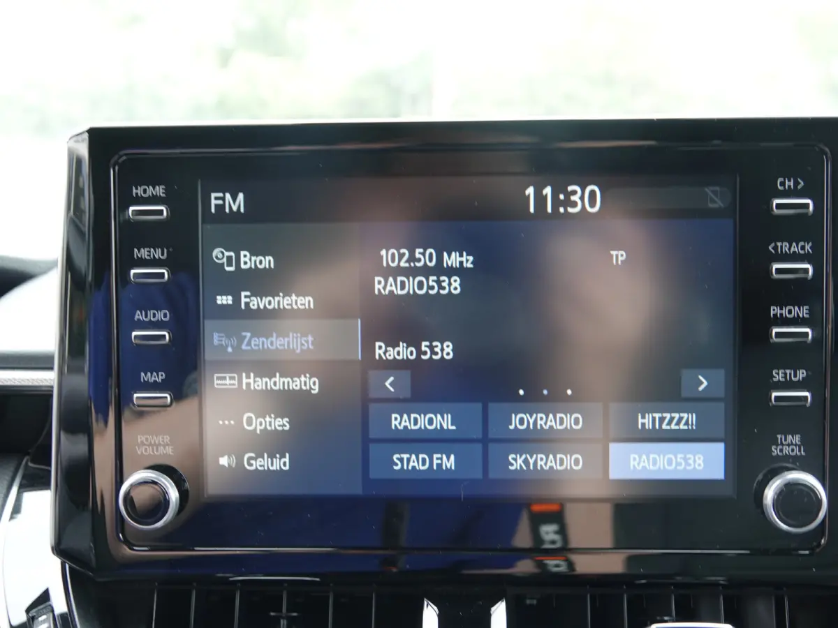 1.8 Hybrid Business Plus H-LEER | CRUISE | LMV | CAMERA