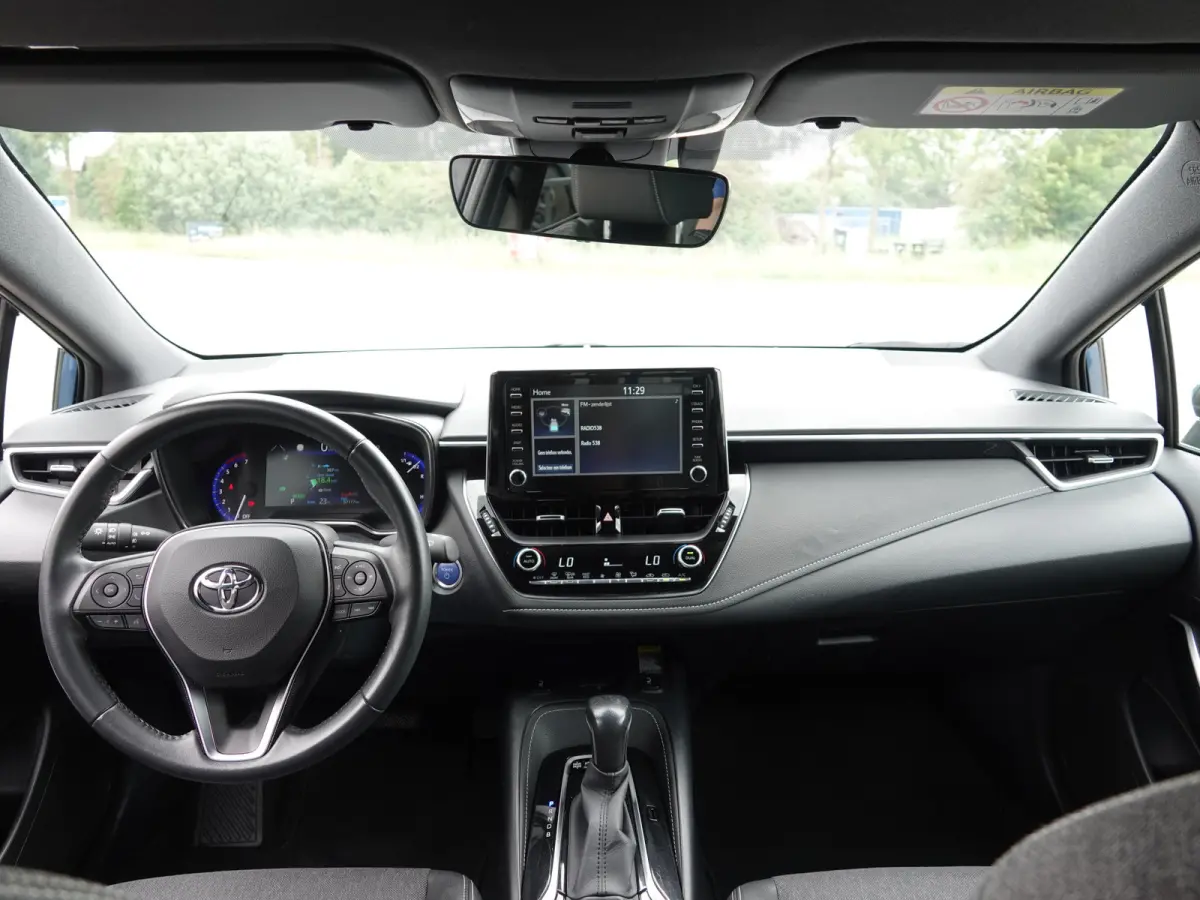 1.8 Hybrid Business Plus H-LEER | CRUISE | LMV | CAMERA