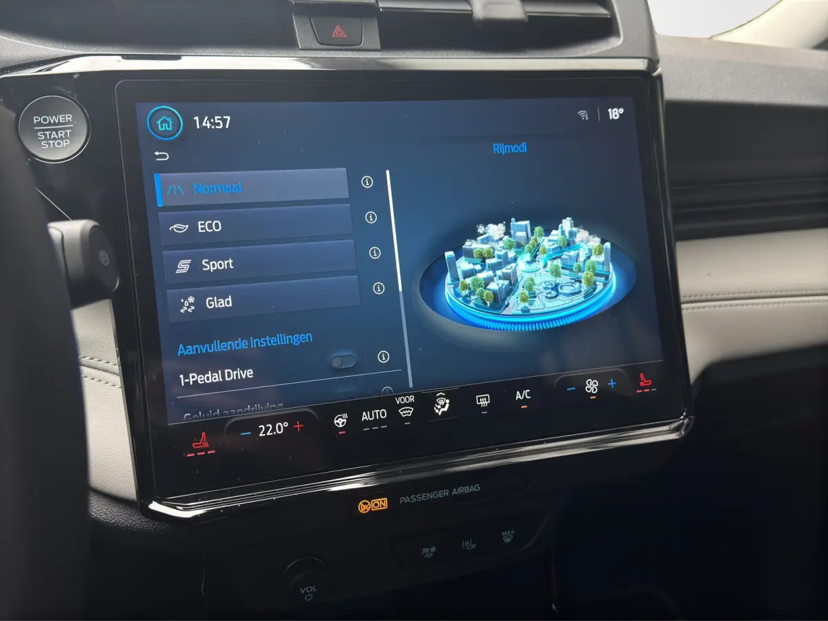 44kWh 168pk | Driver assistance- & Winter Pack |