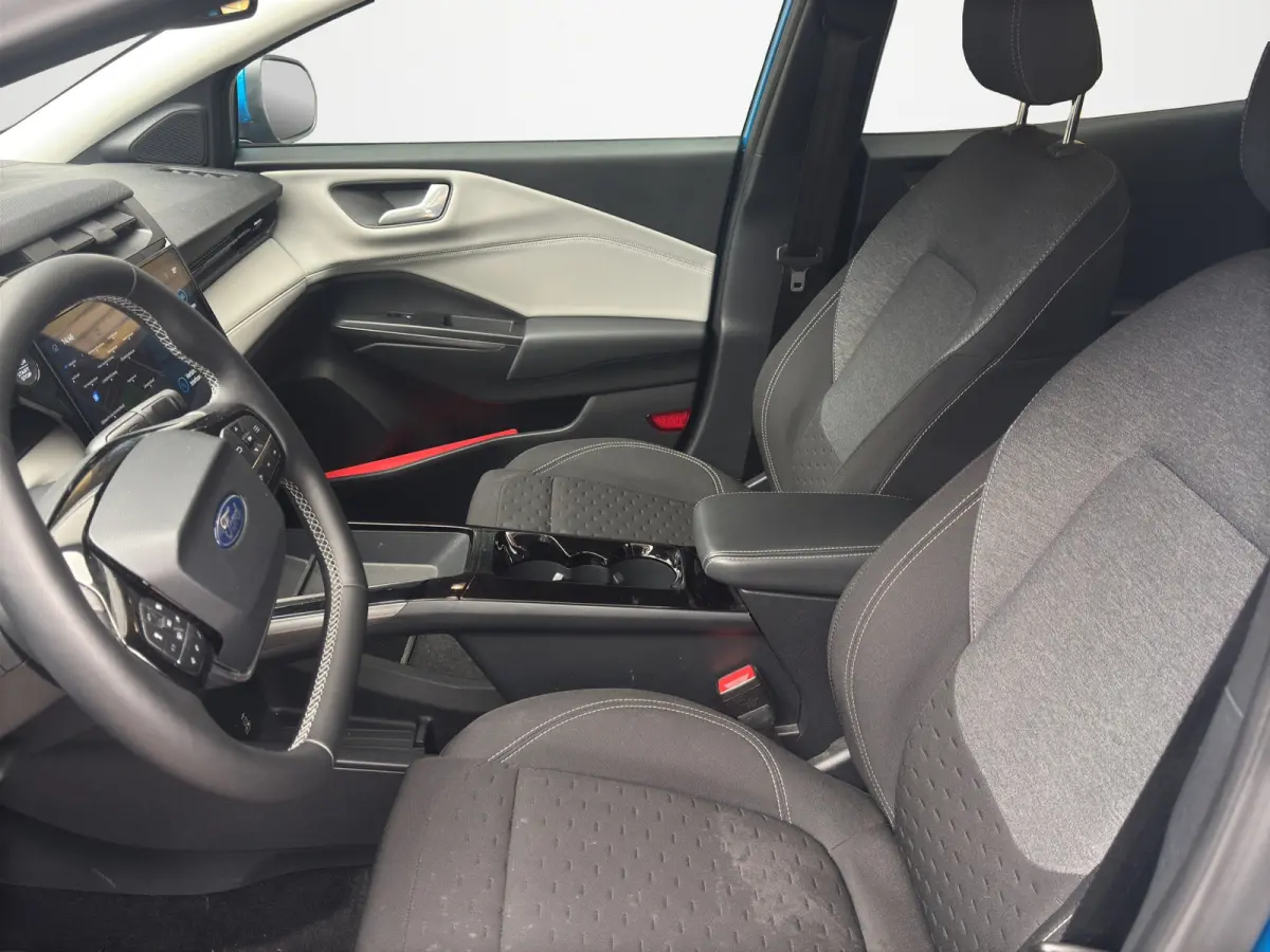 44kWh 168pk | Driver assistance- & Winter Pack |