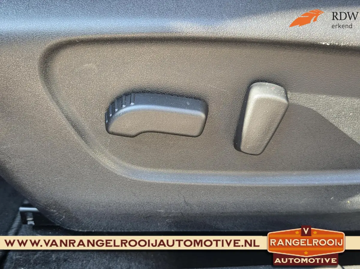 1.2 Tekna Automaat, trekh., LED kopl., half leer, DAB, stoelverw., 19" lmv