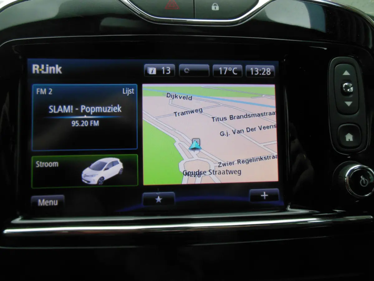 R110 Iconic 41 kWh incl. btw en accu,s 12 maanden bovag garantie SOH 90%