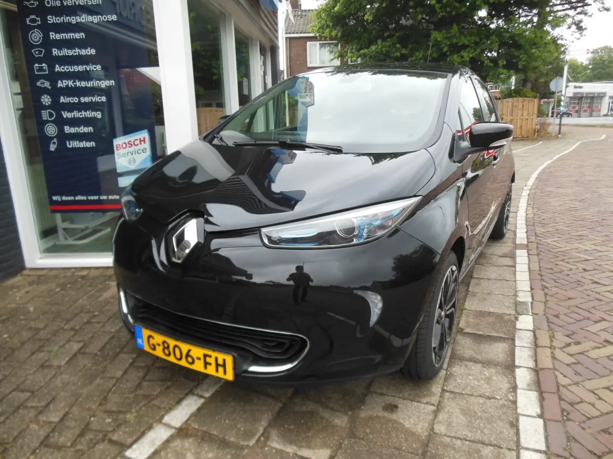 R110 Iconic 41 kWh incl. btw en accu,s 12 maanden bovag garantie SOH 90%