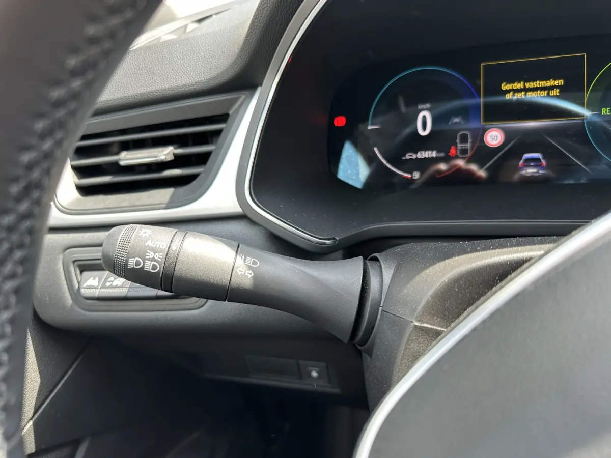 1.6 E-Tech Automaat plug-in hybrid 160 techno All-in Prijs Nav/Camera/Parkeer sens/Clima Eurorepar