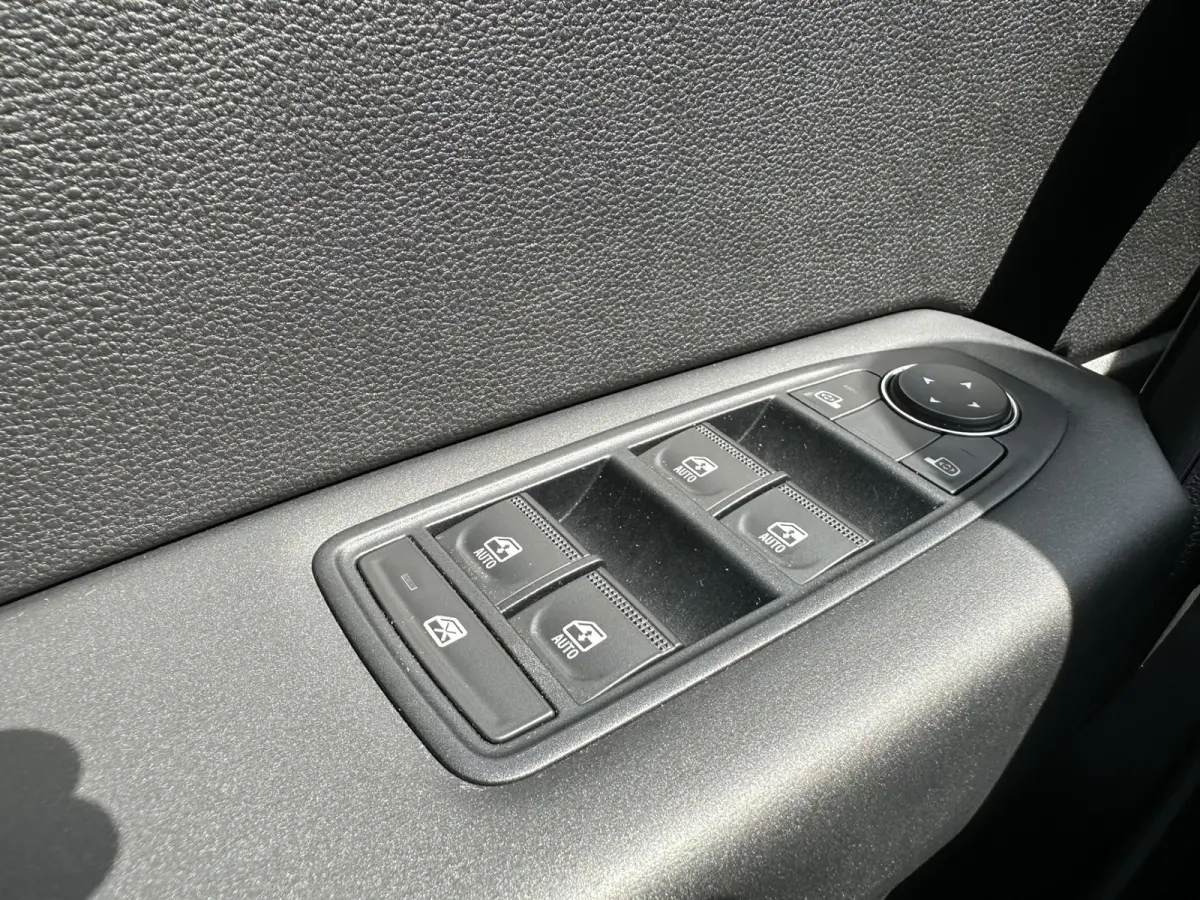 1.6 E-Tech Automaat plug-in hybrid 160 techno All-in Prijs Nav/Camera/Parkeer sens/Clima Eurorepar