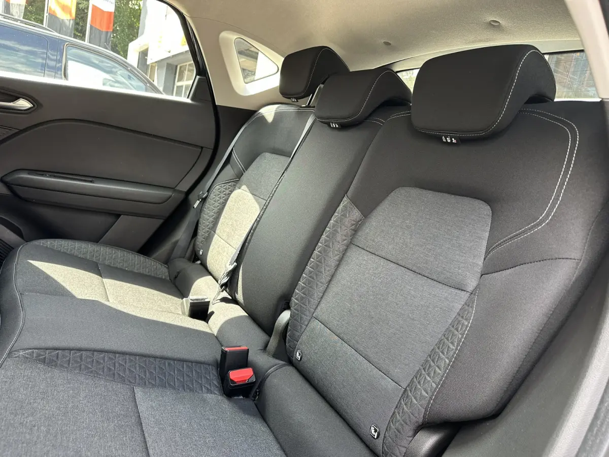 1.6 E-Tech Automaat plug-in hybrid 160 techno All-in Prijs Nav/Camera/Parkeer sens/Clima Eurorepar