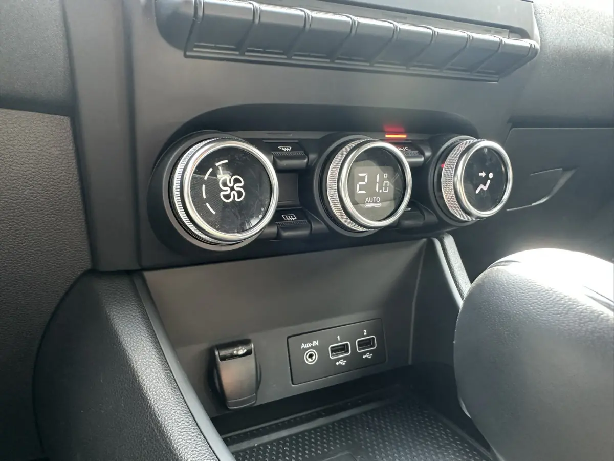 1.6 E-Tech Automaat plug-in hybrid 160 techno All-in Prijs Nav/Camera/Parkeer sens/Clima Eurorepar