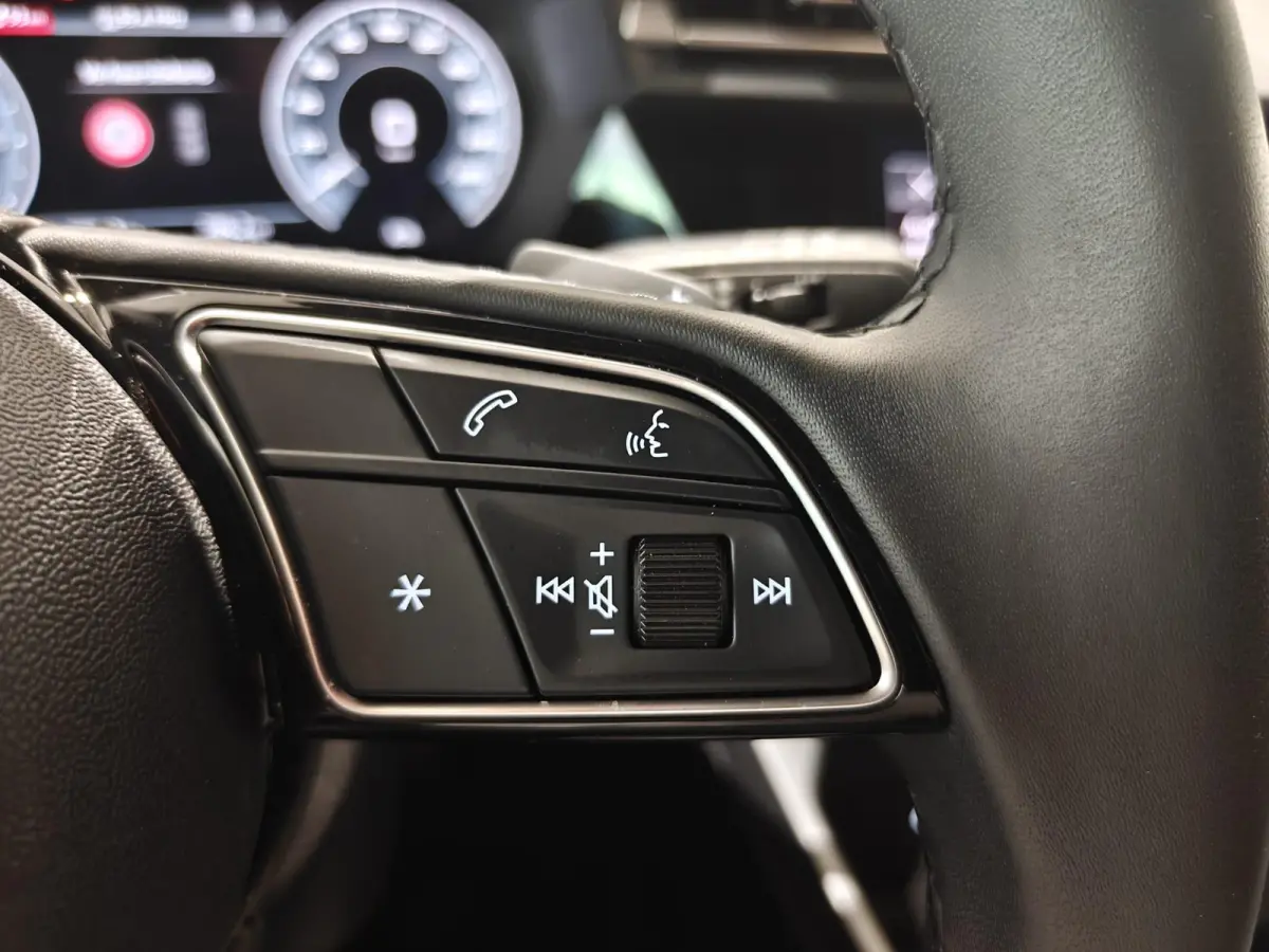 40 TFSI e Advanced edition 204 PK | Automaat | LED Koplampen | Velgen 17'' | Apple Carplay | Android Auto | Stoelverwarming | Elektrische bestuurdersstoel |