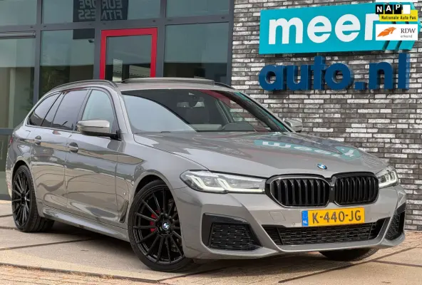 520i High Executive M-SPORT l PANO l HUD l H/K l 360 CAMERA l ORG.NL l ORG.NL l NAP l BTW