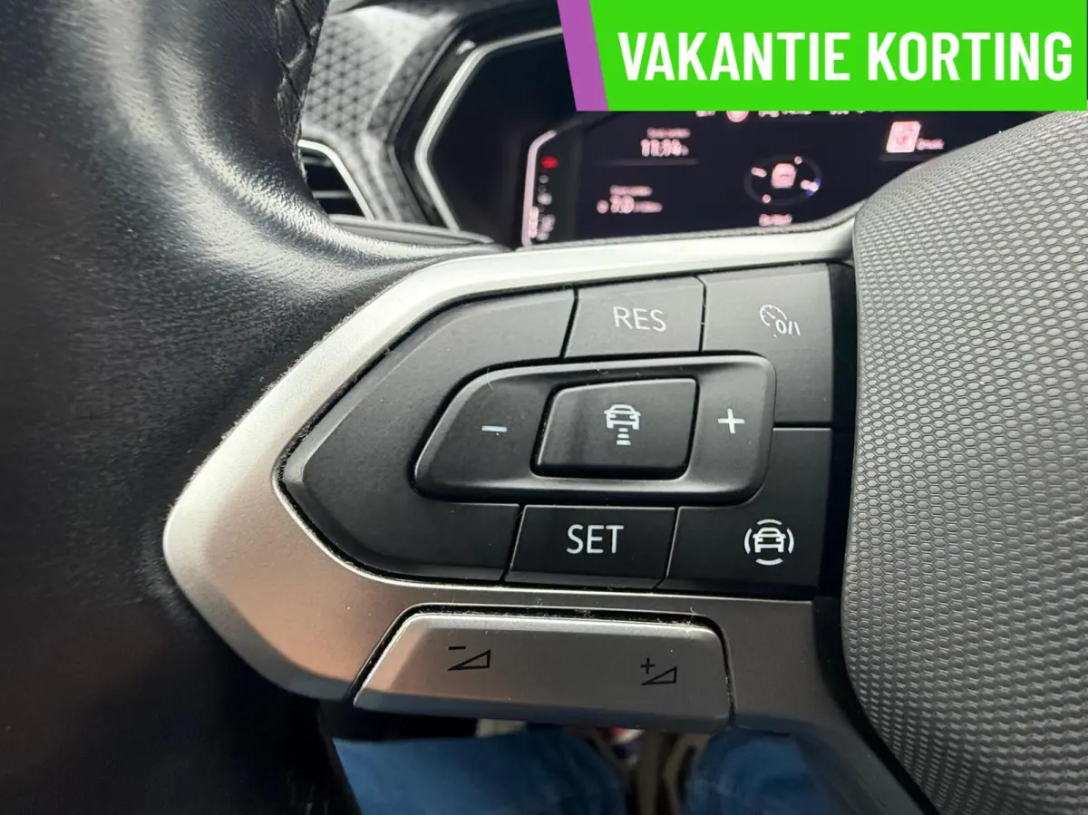 1.0 TSI Style Business R DSG DIGIDASH,CLIMA,GR NAVI