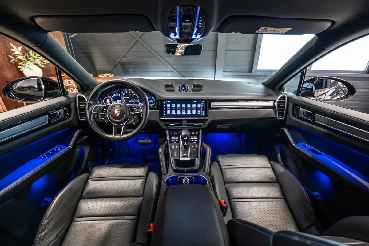 3.0 E-Hybrid PPF | Sportuitlaat | Panorama | 360 camera | Head-up