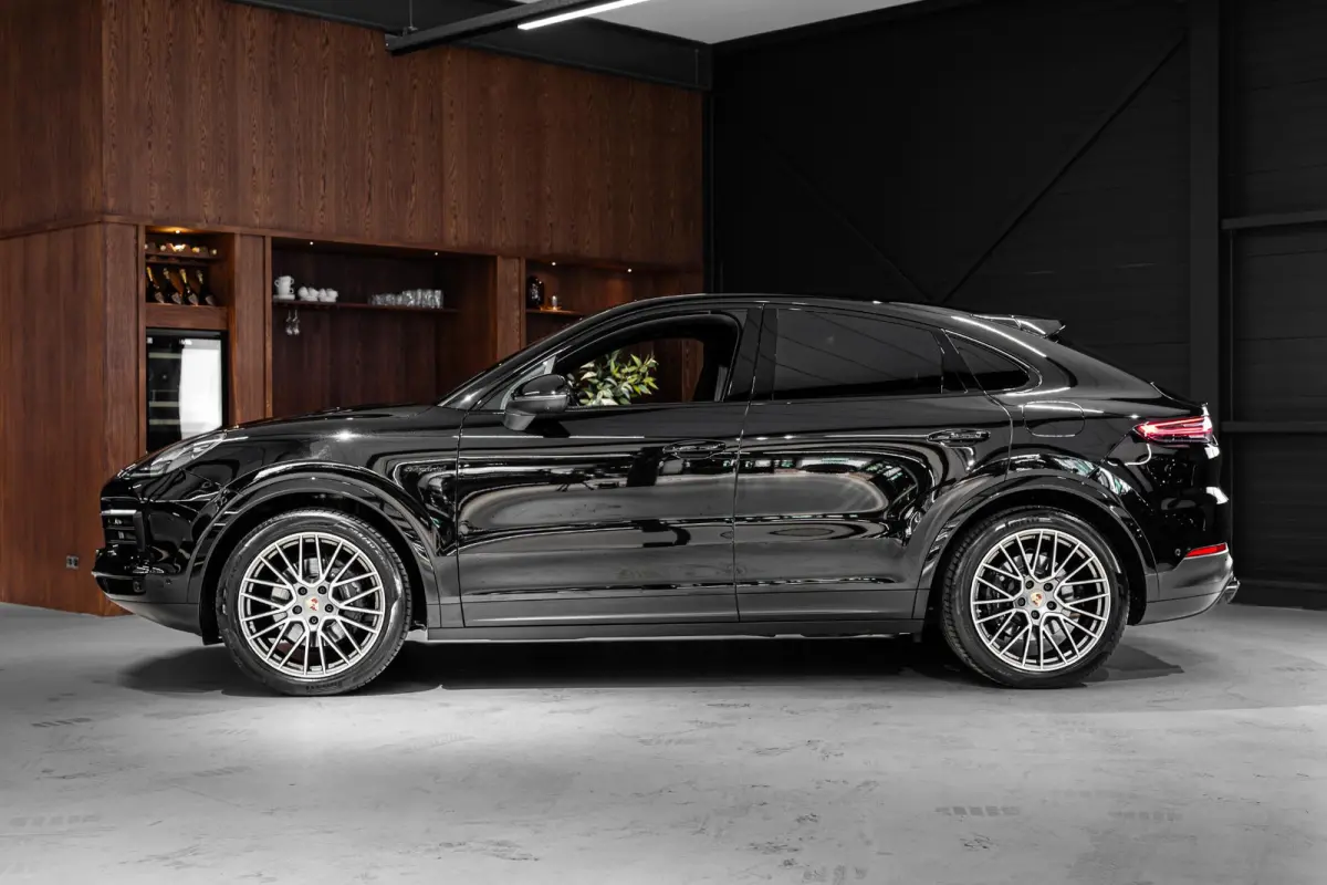 3.0 E-Hybrid PPF | Sportuitlaat | Panorama | 360 camera | Head-up