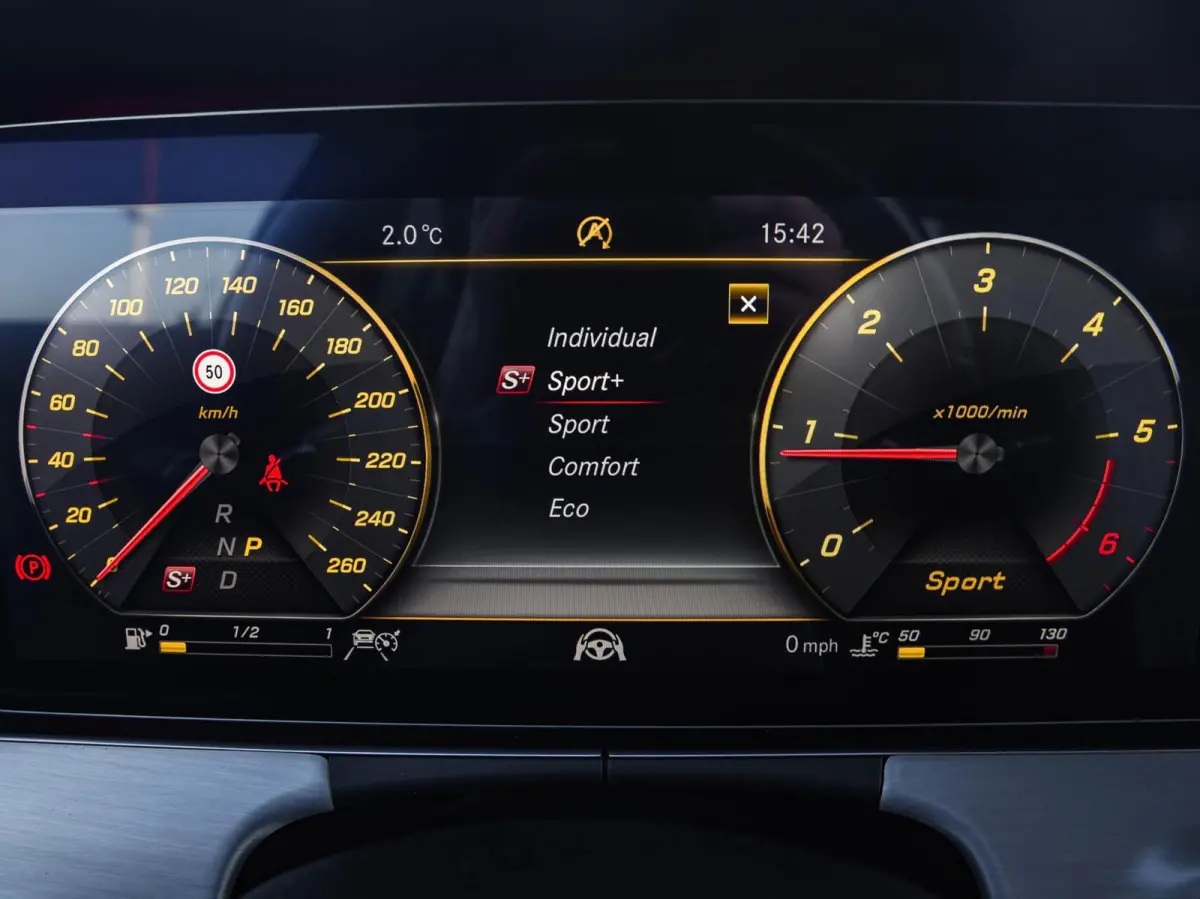 400 d 4MATIC AMG Schuifdak Luchtvering Distronic Burmester HUD Multibeam LED Soft-Close Keyless Leder 20"