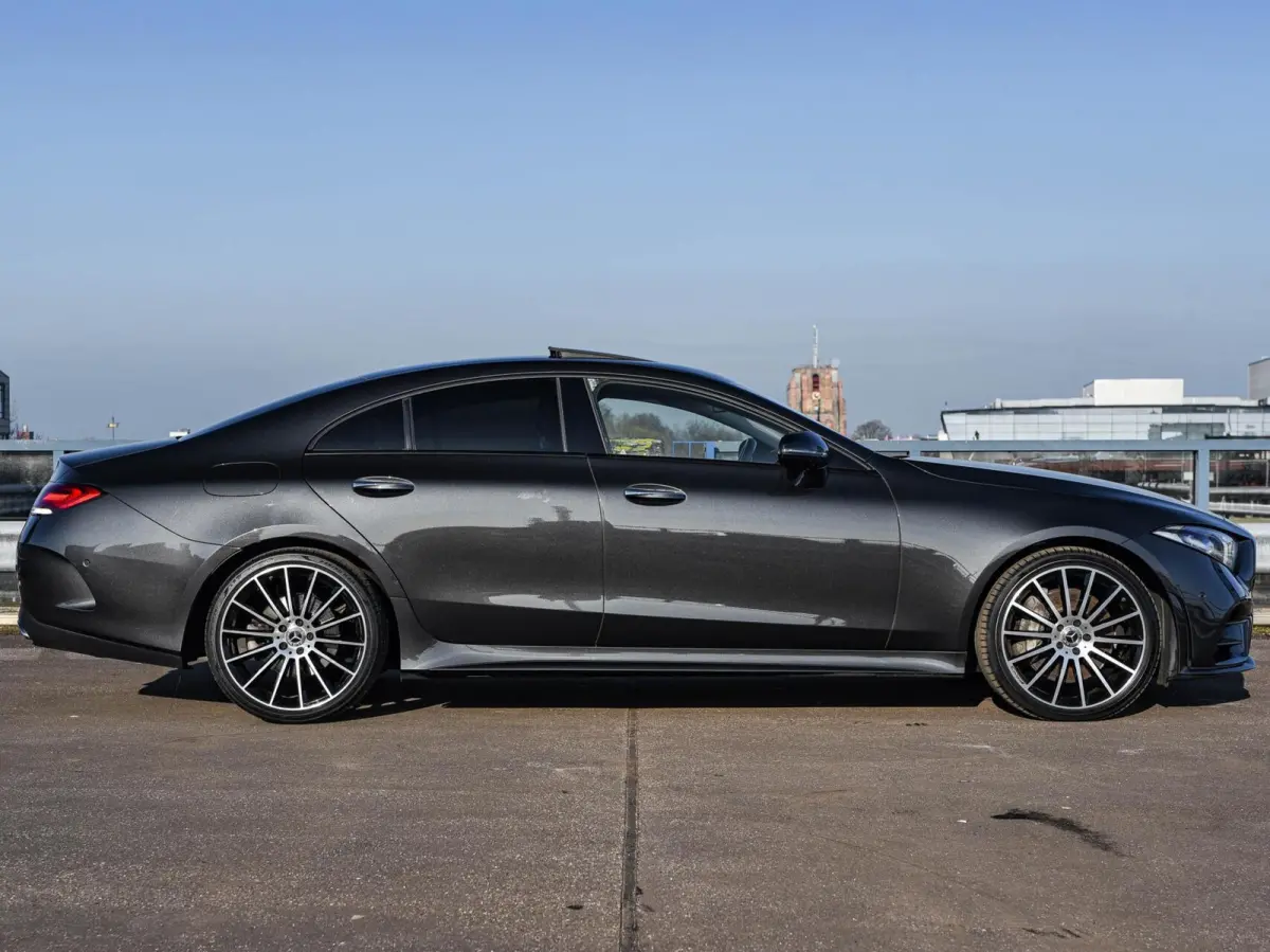 400 d 4MATIC AMG Schuifdak Luchtvering Distronic Burmester HUD Multibeam LED Soft-Close Keyless Leder 20"