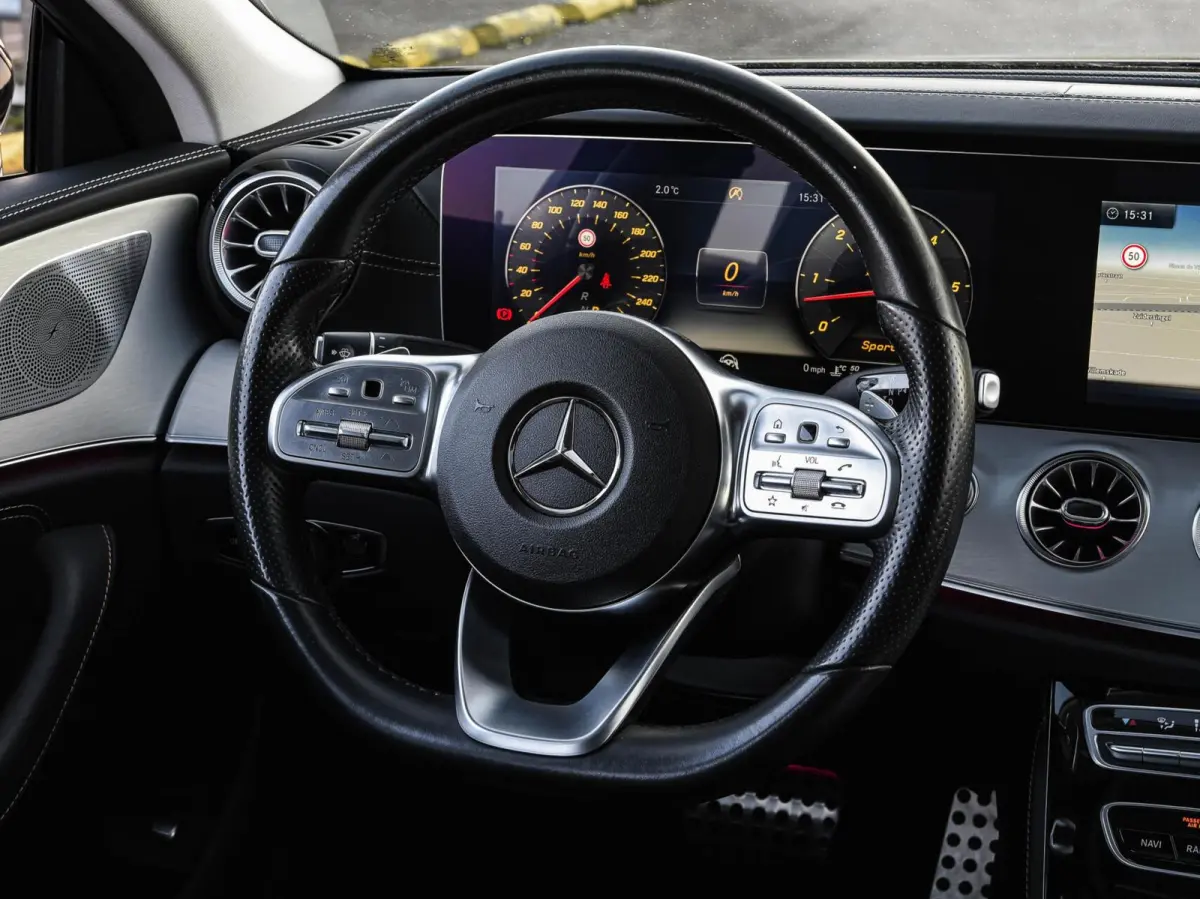400 d 4MATIC AMG Schuifdak Luchtvering Distronic Burmester HUD Multibeam LED Soft-Close Keyless Leder 20"