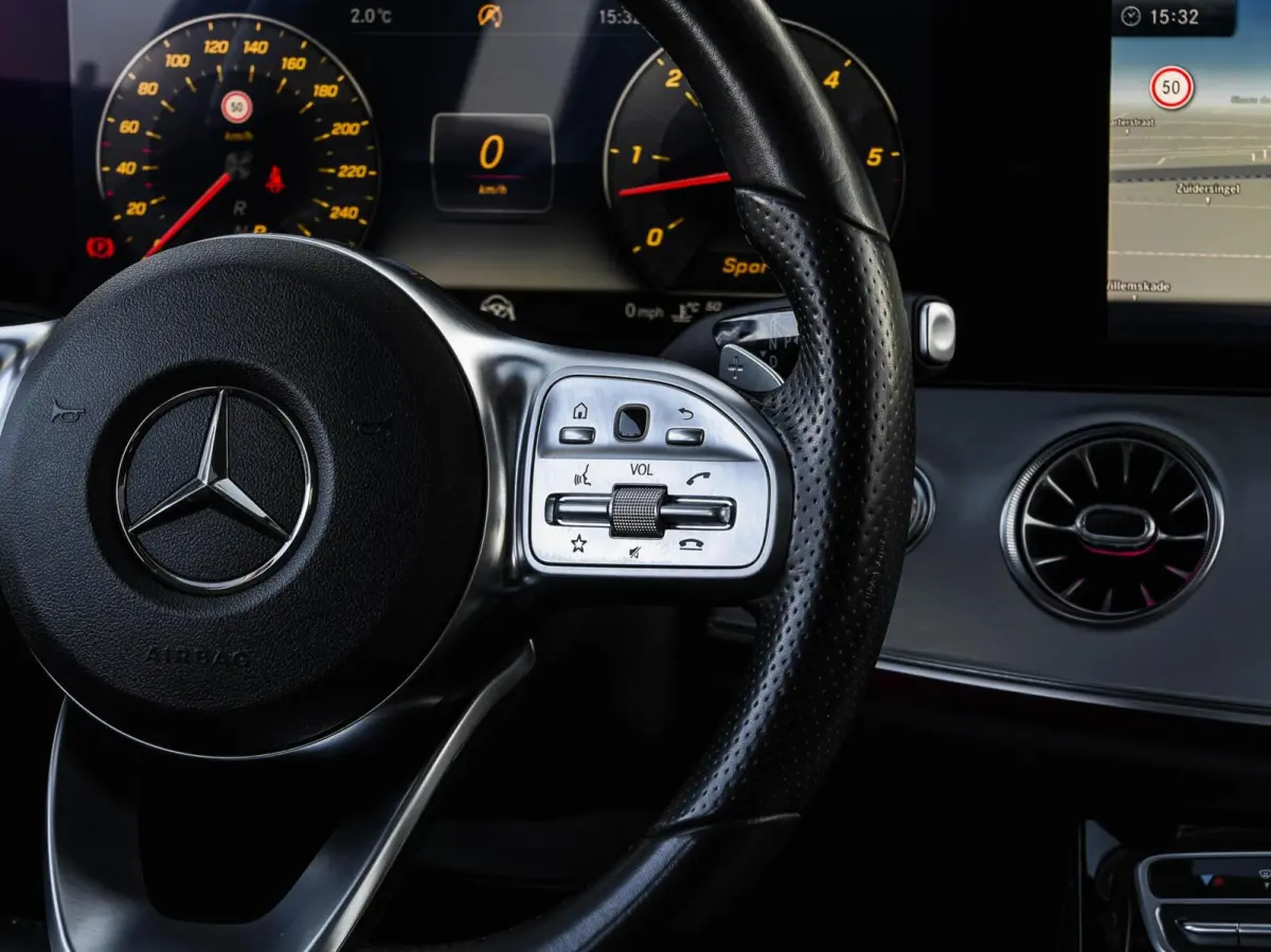 400 d 4MATIC AMG Schuifdak Luchtvering Distronic Burmester HUD Multibeam LED Soft-Close Keyless Leder 20"