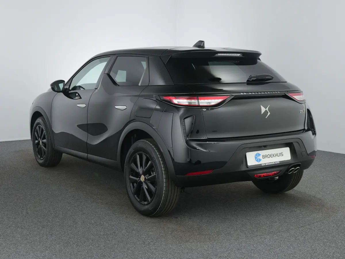 Performance Line | 17" lichtmetalen velgen DUBLIN | DS Iris Navigatie System | Draadloze Apple CarPlay™, Android Auto®