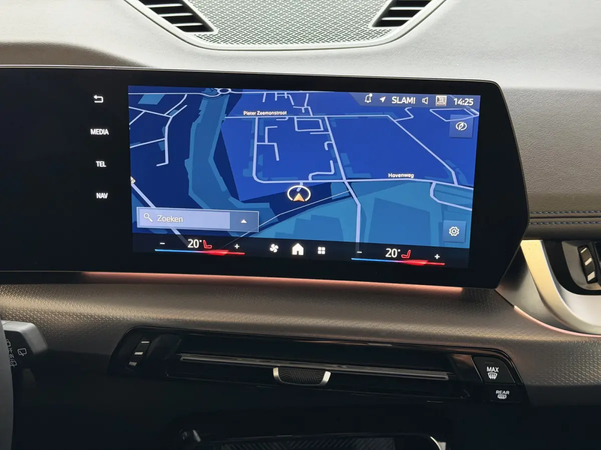 SDRIVE M-SPORT SHADOW LINE NAVI LED ELEK.KLEP CRUISE LEER/ALCANTARA CAMERA M-SPORT INTERIEUR / EXTERIEUR ✅ Top Auto's. Al 30 Jaar uw Bmw Specialist in ,  BMW M / M Sport / PHEV / HEV / Hyb