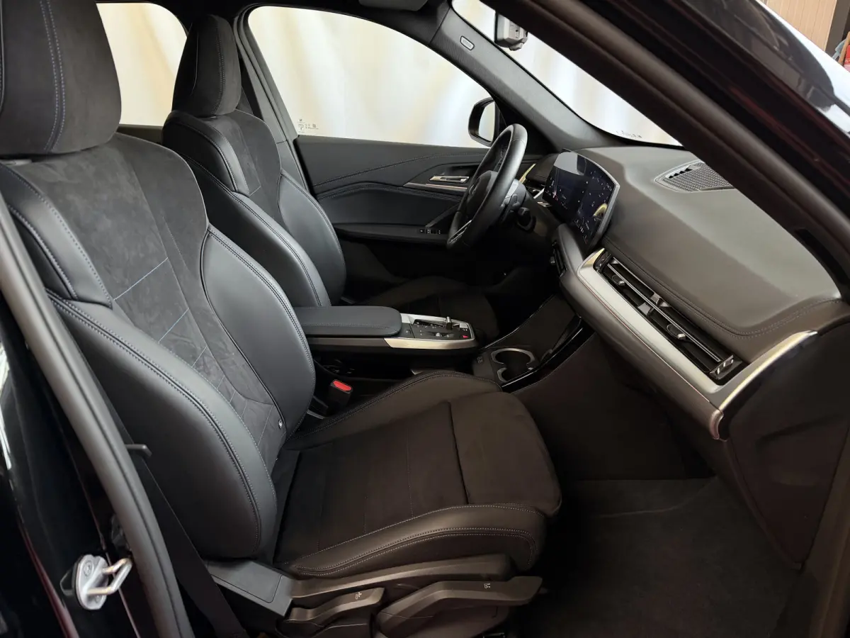 SDRIVE M-SPORT SHADOW LINE NAVI LED ELEK.KLEP CRUISE LEER/ALCANTARA CAMERA M-SPORT INTERIEUR / EXTERIEUR ✅ Top Auto's. Al 30 Jaar uw Bmw Specialist in ,  BMW M / M Sport / PHEV / HEV / Hyb