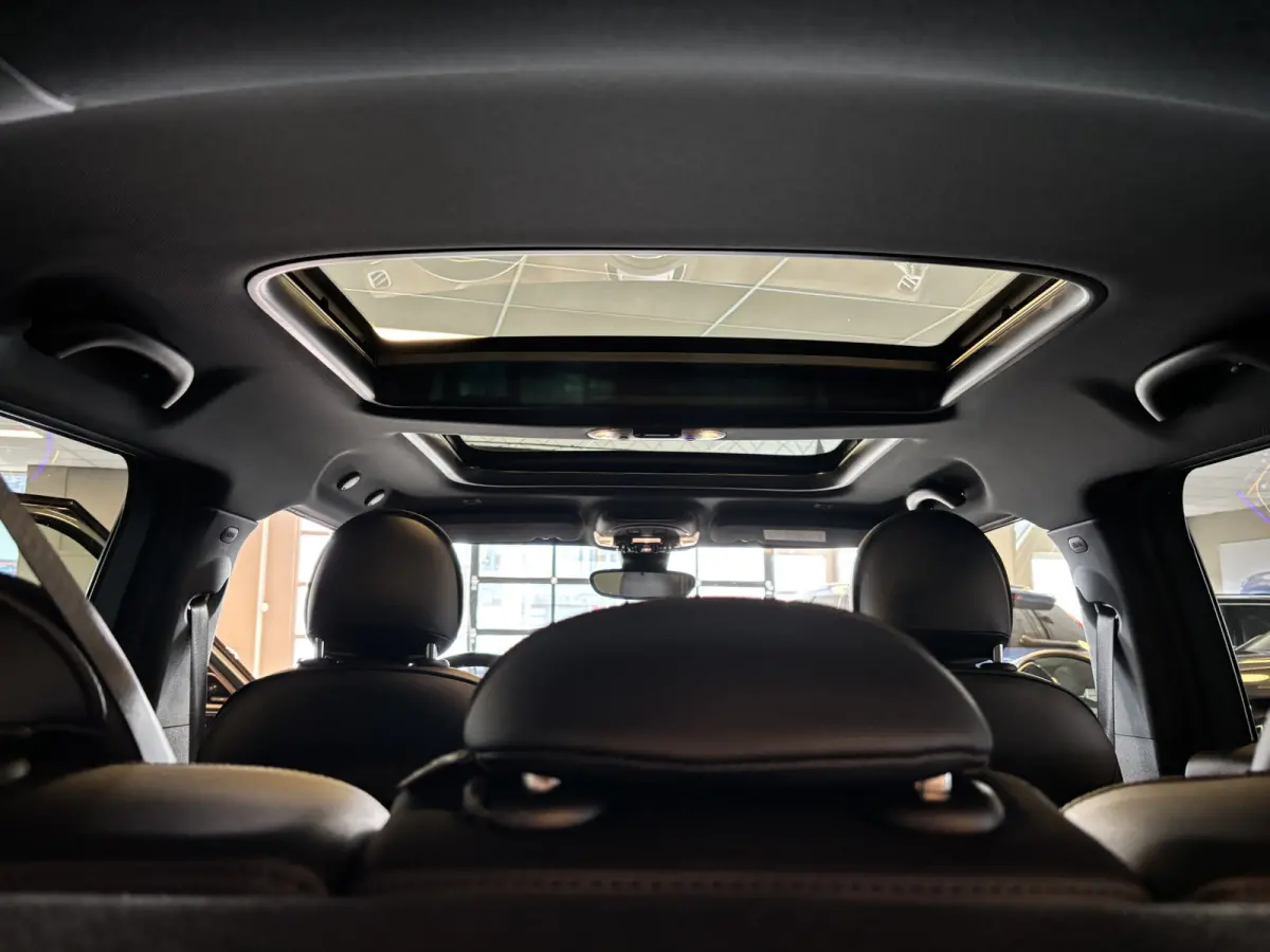 Cooper ALL4 MINI Yours 5x MINI Countryman Cooper S E ALL4 MINI Yours 5x MINI Countryman Cooper S E ALL4 MINI Yours 4x MINI Countryman Cooper S E ALL4 MINI Yours 4x