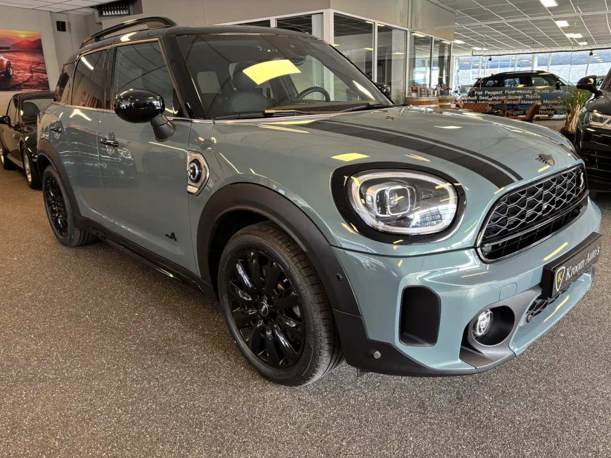 Cooper ALL4 MINI Yours 5x MINI Countryman Cooper S E ALL4 MINI Yours 5x MINI Countryman Cooper S E ALL4 MINI Yours 4x MINI Countryman Cooper S E ALL4 MINI Yours 4x