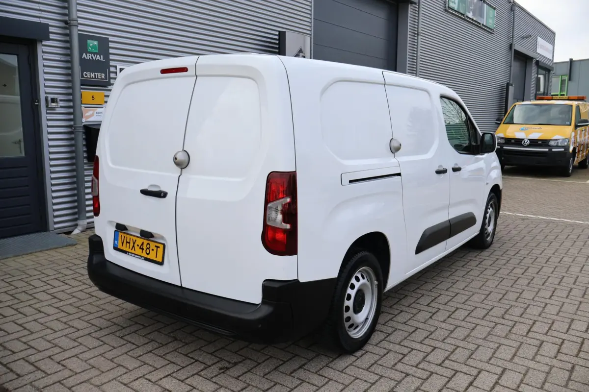 1.5D L2H1 Edition 1e Eigenaar | Dealer Onderh | BTW | NL-Auto | 2xSchuifdeur | Inrichting | Bluetooth | Cruise | Start/Stop | Hill-Hold | PDC