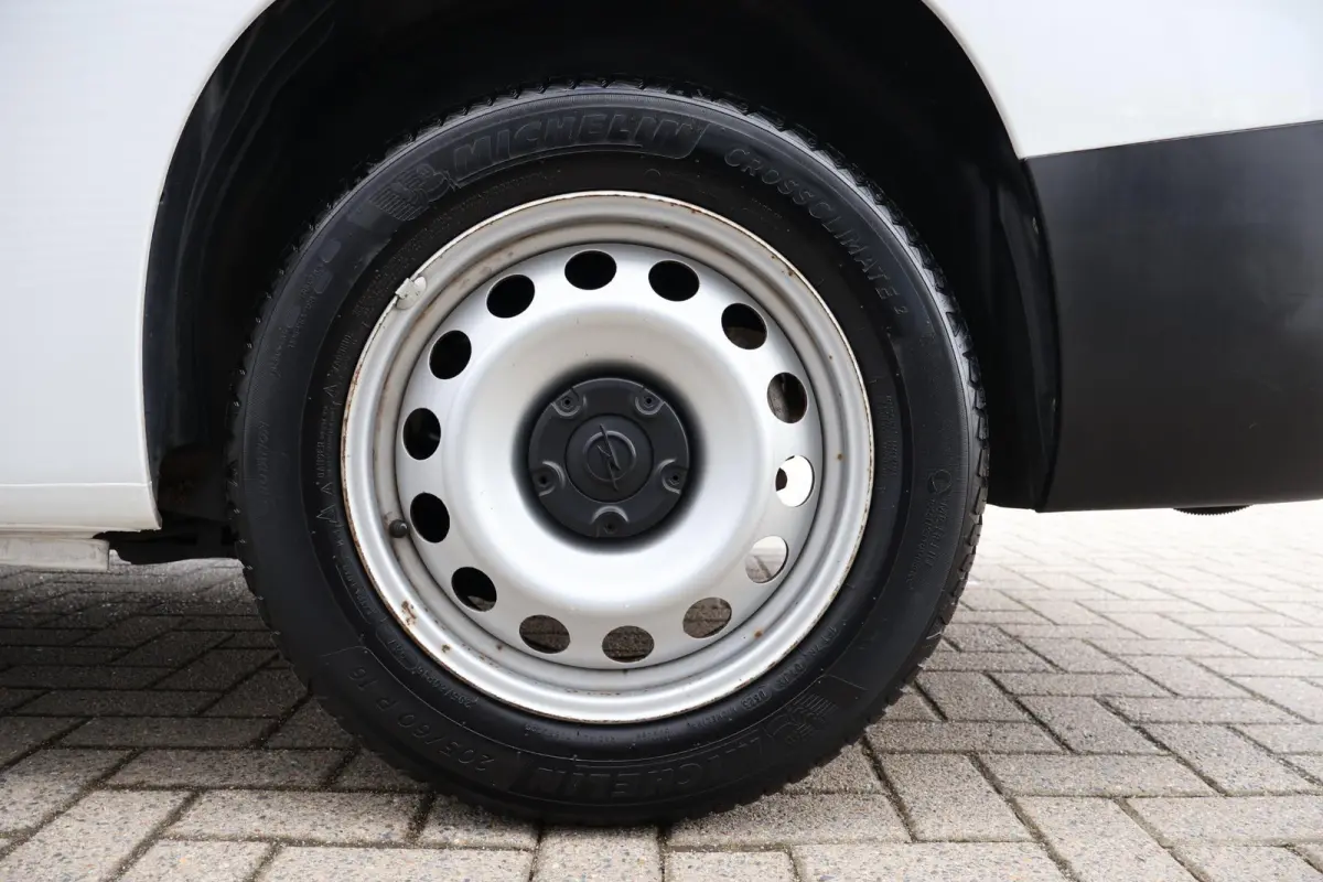 1.5D L2H1 Edition 1e Eigenaar | Dealer Onderh | BTW | NL-Auto | 2xSchuifdeur | Inrichting | Bluetooth | Cruise | Start/Stop | Hill-Hold | PDC