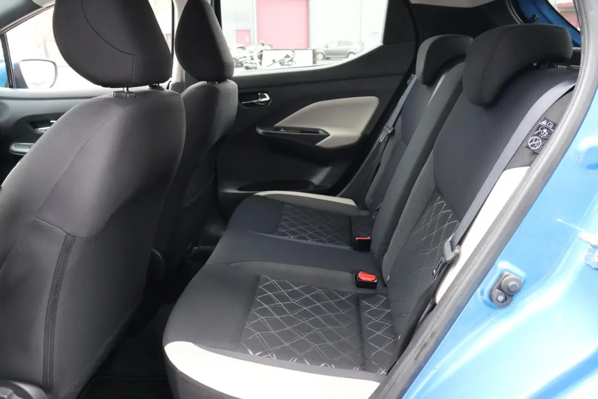 1.0 IG-T N-Connecta 1e Eigenaar | Volledig Onderh | BTW | NL-Auto | Camera | Navi | Carplay | DAB | Cruise | LED | Start/Stop | Hill-Hold | PDC Achter
