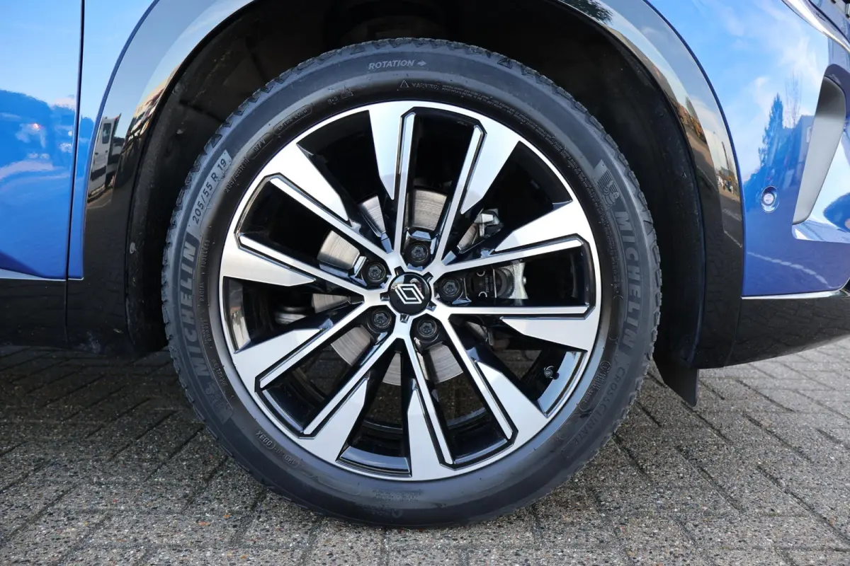 1.2 mild hybrid advanced 130 techno 1e Eigenaar | Volledig Onderh | BTW | NL-Auto | 360 Cam | Sfeer | Navi | Elek Klep | Stoelverwarming | Climate | Carplay | Ad Cruise | Full Led | Keyless 