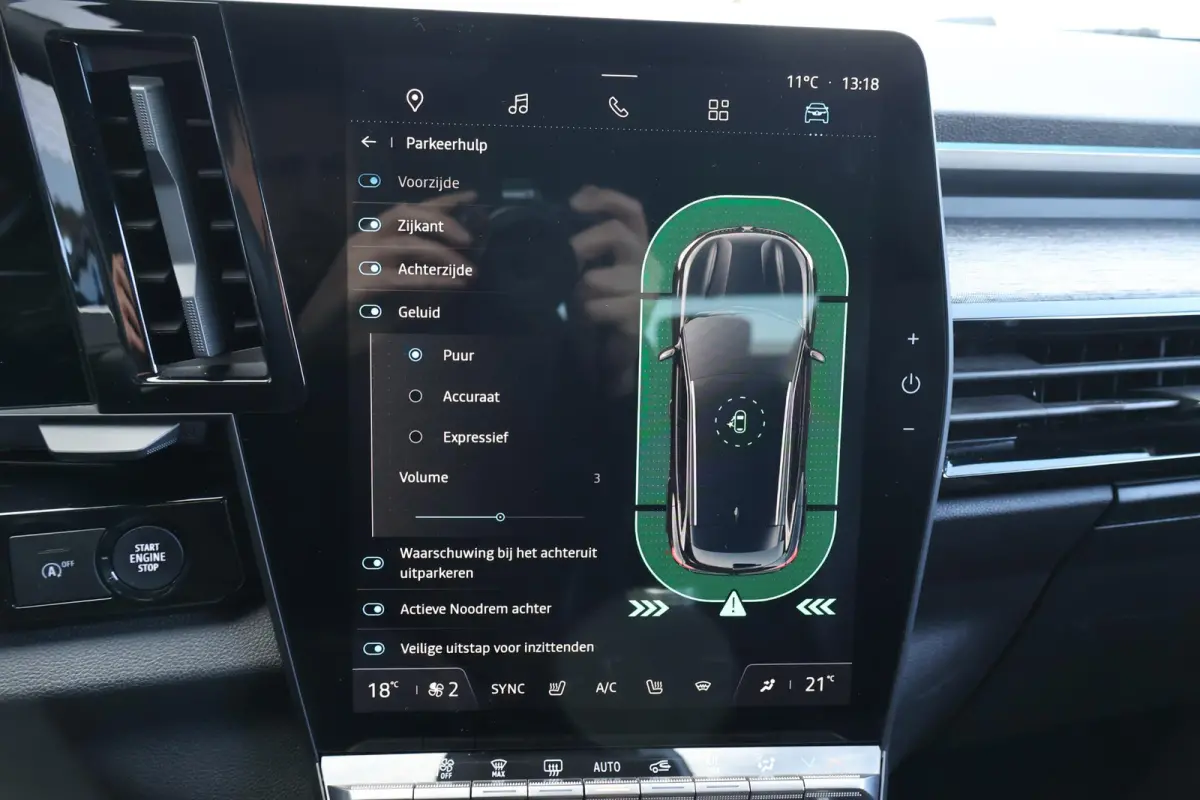 1.2 mild hybrid advanced 130 techno 1e Eigenaar | Volledig Onderh | BTW | NL-Auto | 360 Cam | Sfeer | Navi | Elek Klep | Stoelverwarming | Climate | Carplay | Ad Cruise | Full Led | Keyless 
