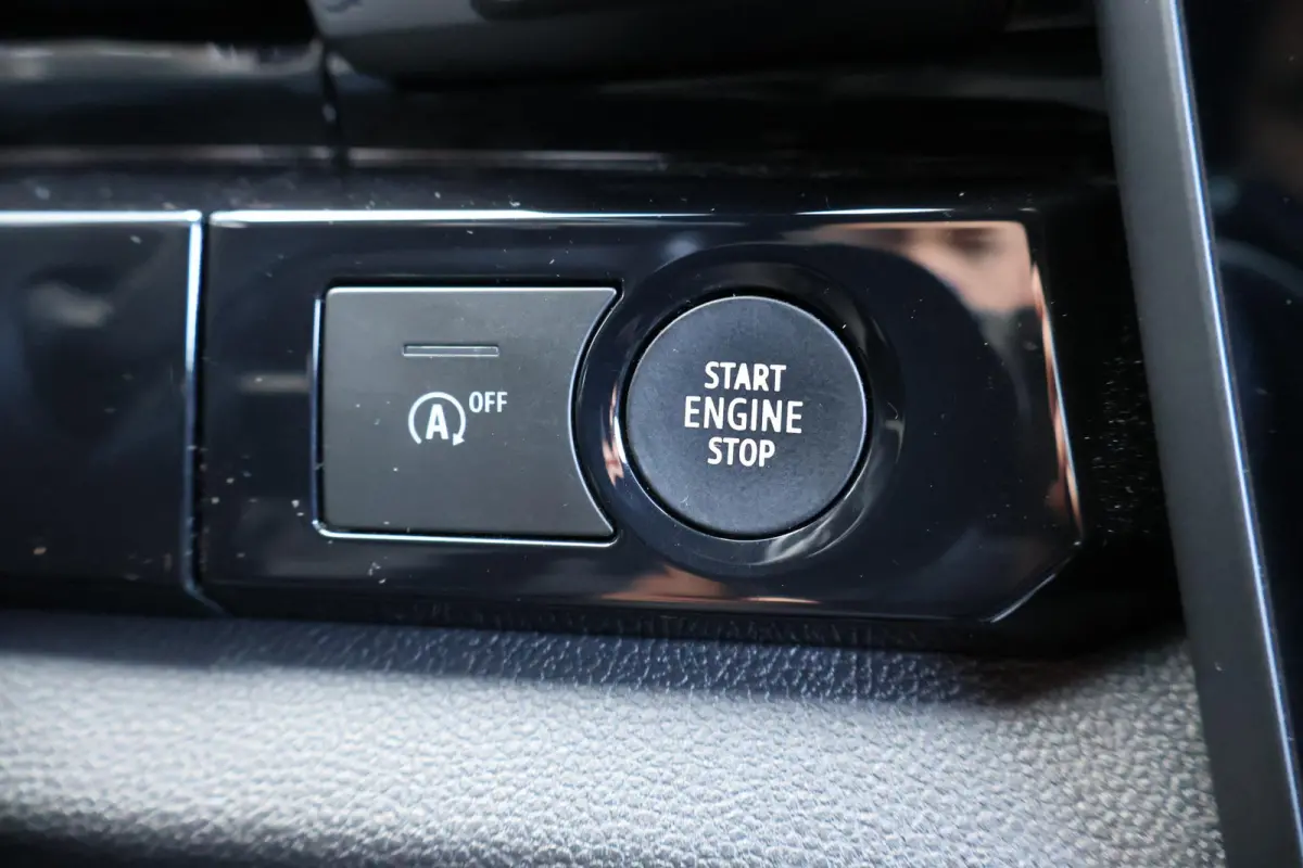 1.2 mild hybrid advanced 130 techno 1e Eigenaar | Volledig Onderh | BTW | NL-Auto | 360 Cam | Sfeer | Navi | Elek Klep | Stoelverwarming | Climate | Carplay | Ad Cruise | Full Led | Keyless 