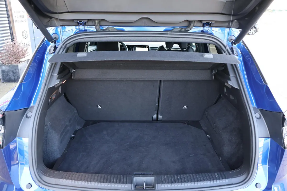 1.2 mild hybrid advanced 130 techno 1e Eigenaar | Volledig Onderh | BTW | NL-Auto | 360 Cam | Sfeer | Navi | Elek Klep | Stoelverwarming | Climate | Carplay | Ad Cruise | Full Led | Keyless 
