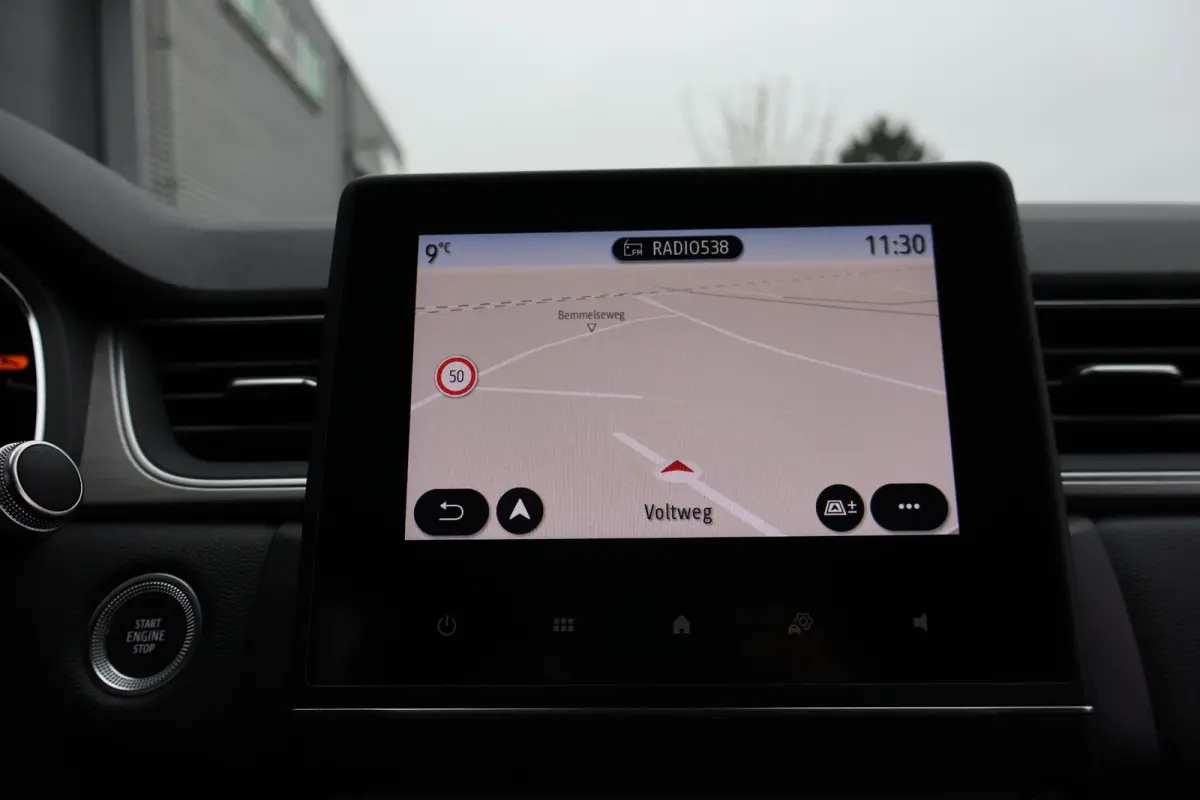 1.0 TCe 100 Intens 1 Eigenaar | NAP | Volledig Onderh | BTW | Two-Tone | Carplay | Navi | Climate | LED | Cruise | Bots | Multi Sense | Keyless | PDC