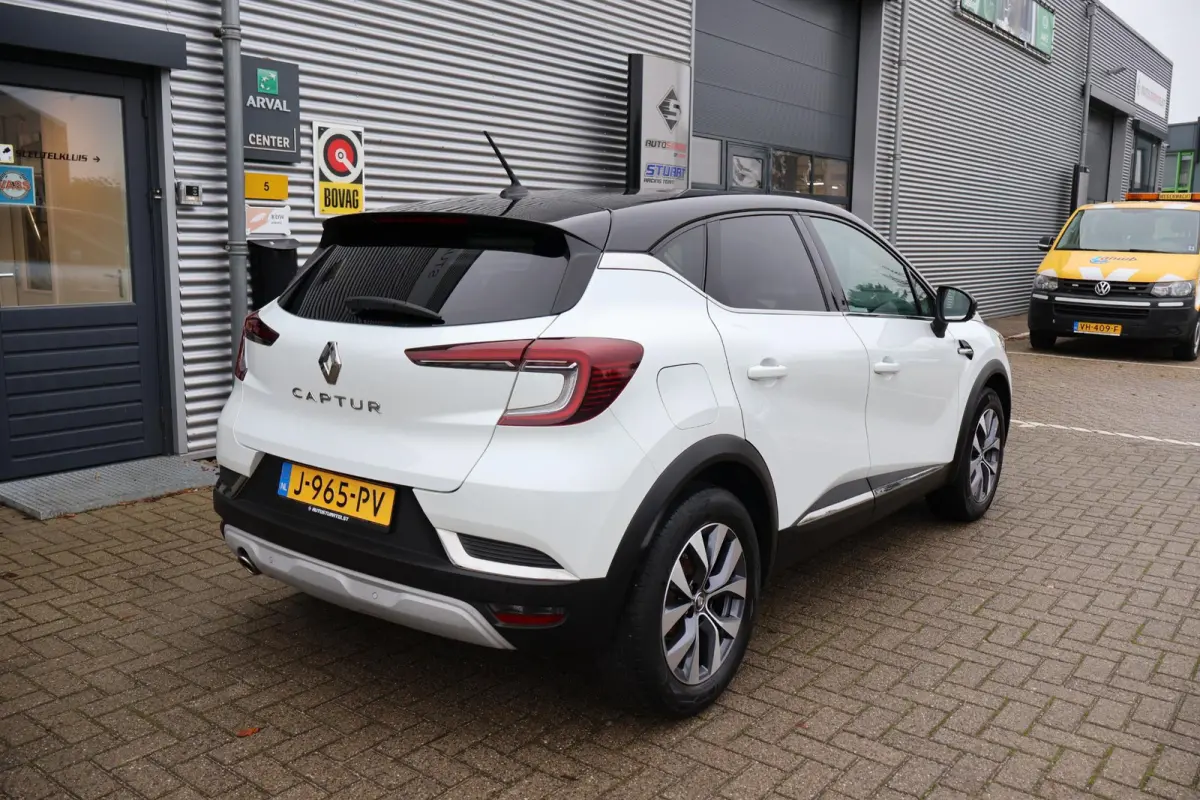 1.0 TCe 100 Intens 1 Eigenaar | NAP | Volledig Onderh | BTW | Two-Tone | Carplay | Navi | Climate | LED | Cruise | Bots | Multi Sense | Keyless | PDC