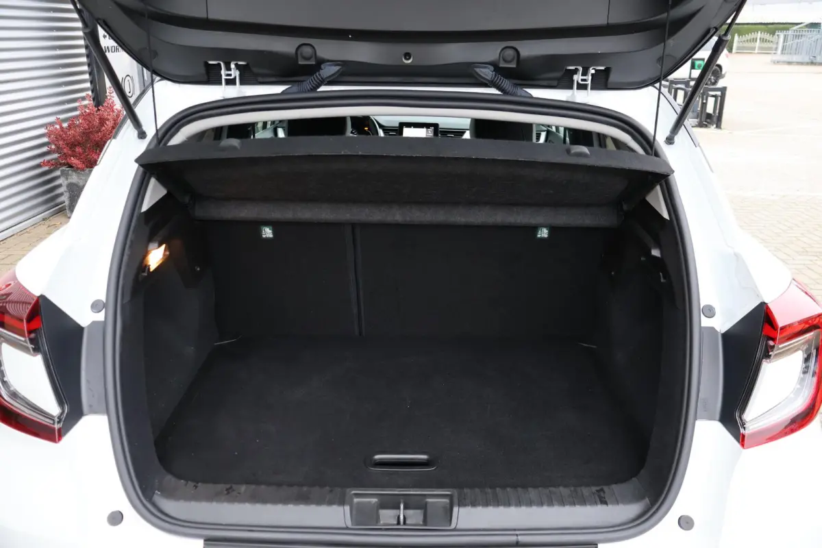 1.0 TCe 100 Intens 1 Eigenaar | NAP | Volledig Onderh | BTW | Two-Tone | Carplay | Navi | Climate | LED | Cruise | Bots | Multi Sense | Keyless | PDC