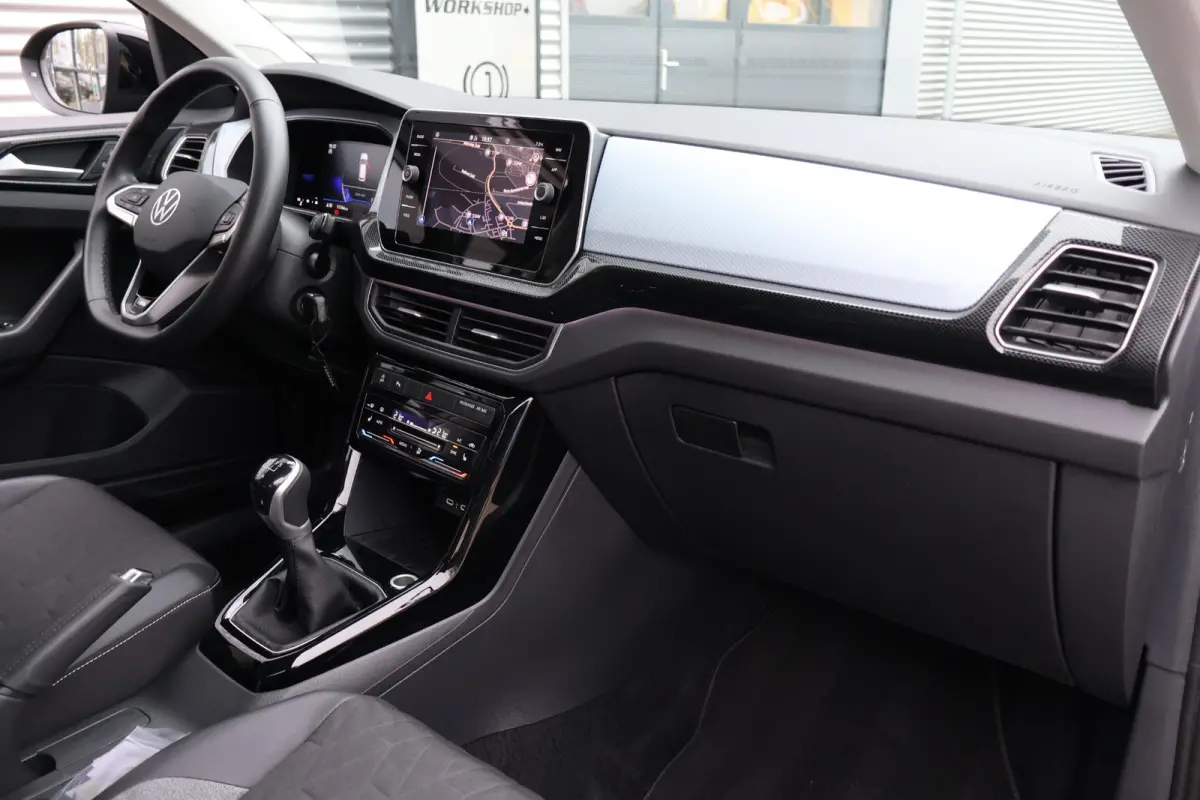 1.0 TSI Life Edition 1e Eigenaar | Volledig Onderh | BTW | Stoelverwarming | Navi | Carplay | ACC | LED | Bots | Keyless | DAB | PDC