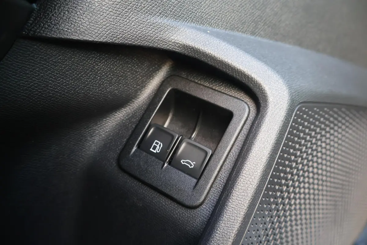 1.4 VZ Copper Edition 245PK | 1e Eigenaar | Dealer Onderh. | BTW | Cupra knop | Sfeer | 360Cam | Winterpack | Matrix LED | Camera | Elek klep | ACC | Climate | Carplay | 1 Laadkabel | Donker