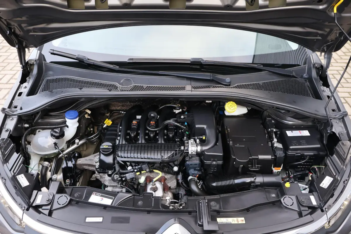 1.2 PureTech C-Series 1e Eigenaar | Volledig Onderh | BTW | NL-Auto | Carplay | DAB | Cruise | Bots | Start/Stop | LED | Hill-Hold