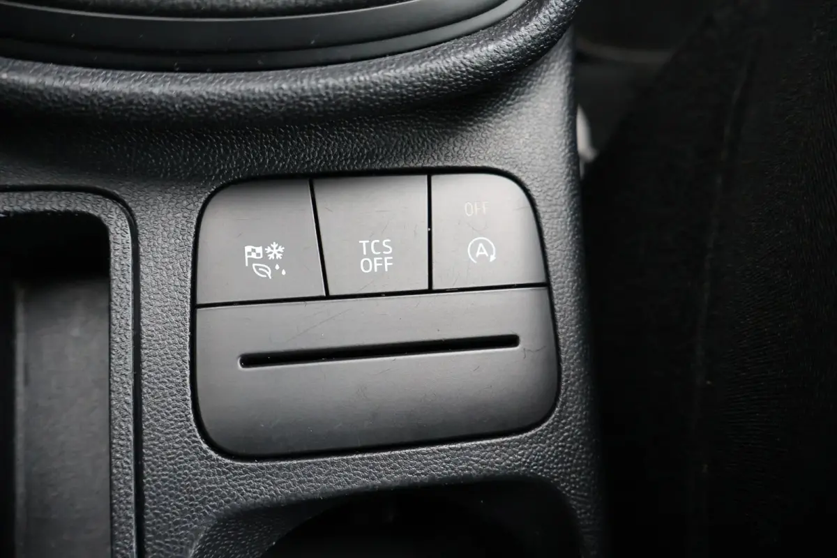 1.0 Hybrid ST-Line 1e Eigenaar | Volledig Onderh | NL-Auto | BTW | Carplay | Navi by app | Cruise | LED | Donkere Hemel | Keyless | DAB | PDC | Start/Stop | Hill-Hold