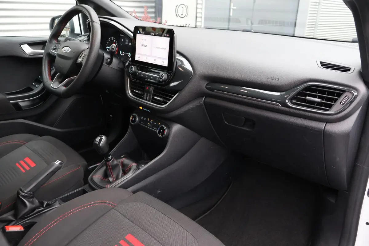 1.0 Hybrid ST-Line 1e Eigenaar | Volledig Onderh | NL-Auto | BTW | Carplay | Navi by app | Cruise | LED | Donkere Hemel | Keyless | DAB | PDC | Start/Stop | Hill-Hold