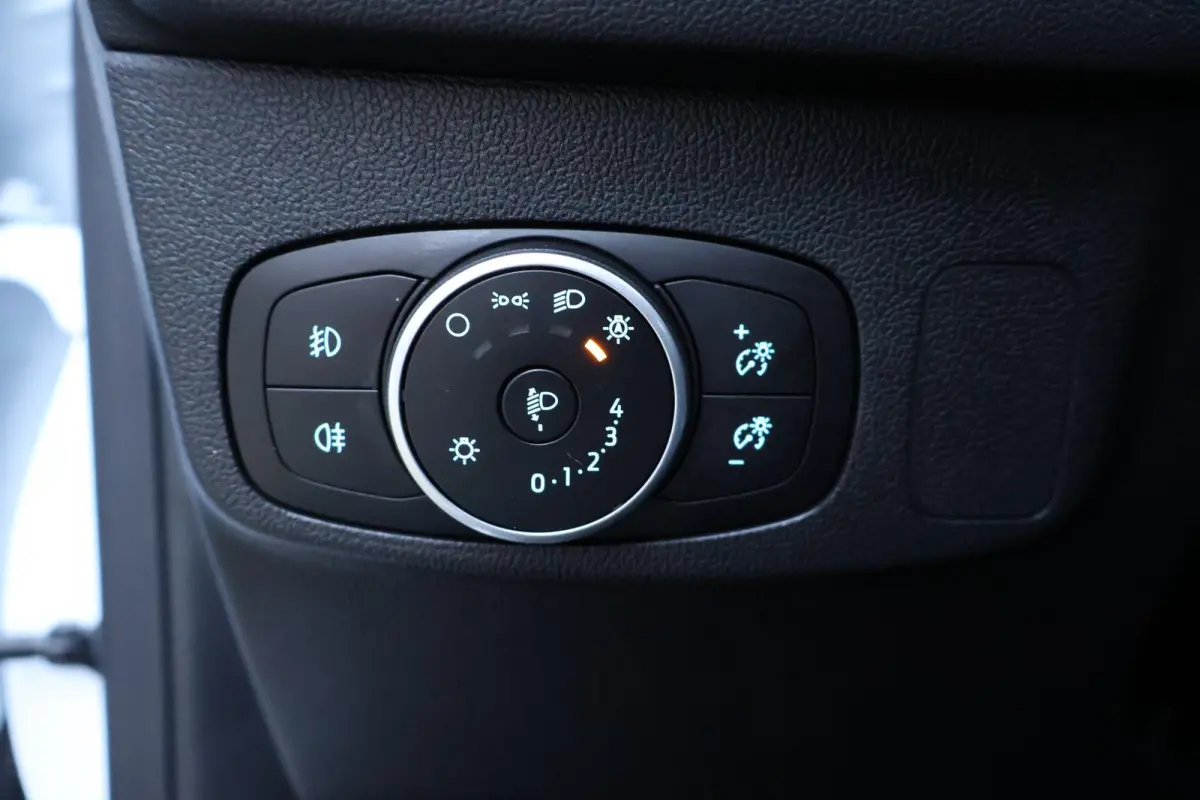 1.0 Hybrid Active Business 1e Eigenaar | NL-Auto | Volledig Onderh | BTW | Pano | B&O | Camera | Navi | Carplay | Bots | ADCruise | Keyless | Full Led | LMV | PDC