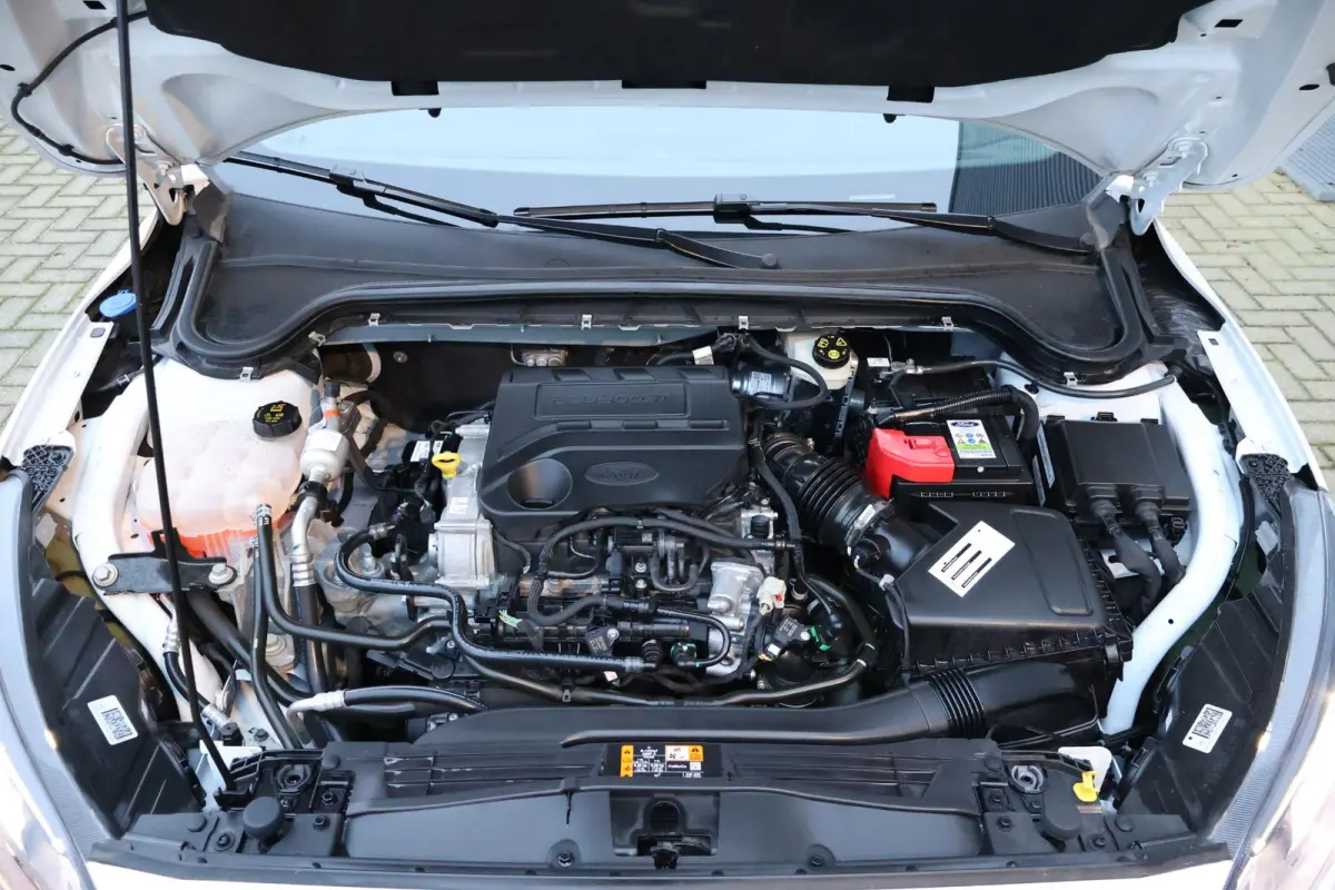 1.0 Hybrid Active Business 1e Eigenaar | NL-Auto | Volledig Onderh | BTW | Pano | B&O | Camera | Navi | Carplay | Bots | ADCruise | Keyless | Full Led | LMV | PDC