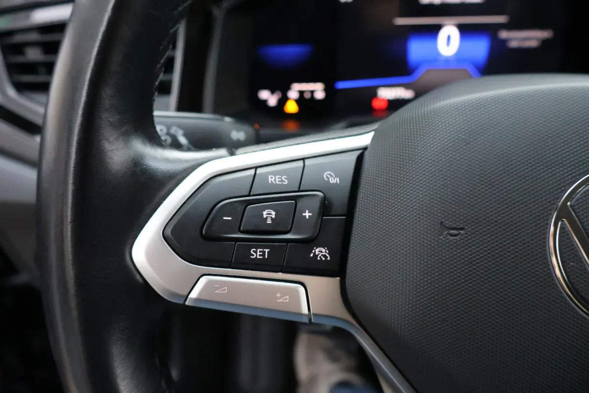 1.0 TSI Life 1e Eigenaar | Volledig Onderh | NL-Auto | BTW | Camera | Navi | Stoelverwarming | Carplay | ACC | Bots | Full Led | DAB | PDC | Start/Stop