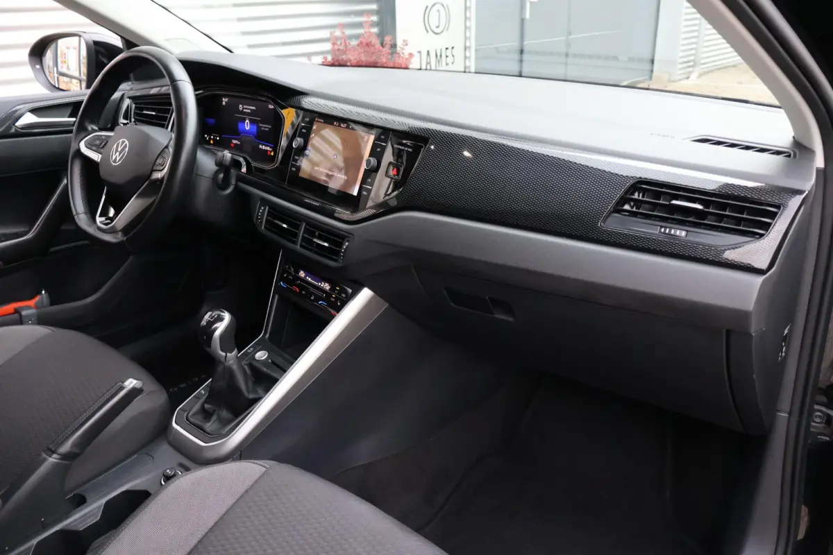 1.0 TSI Life 1e Eigenaar | Volledig Onderh | NL-Auto | BTW | Camera | Navi | Stoelverwarming | Carplay | ACC | Bots | Full Led | DAB | PDC | Start/Stop