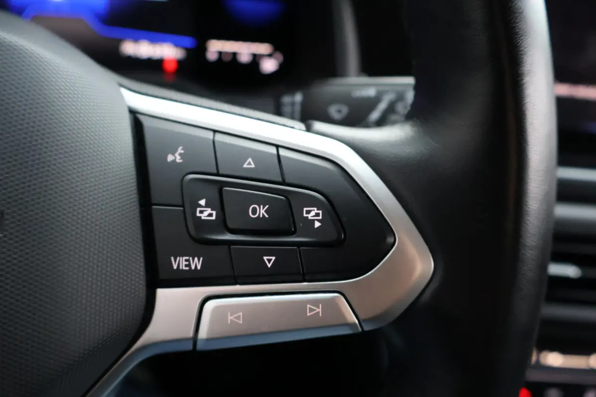 1.0 TSI Life 1e Eigenaar | Volledig Onderh | NL-Auto | BTW | Camera | Navi | Stoelverwarming | Carplay | ACC | Bots | Full Led | DAB | PDC | Start/Stop