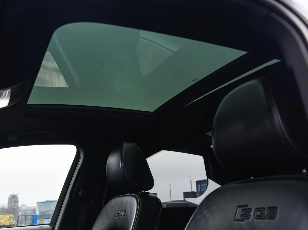 SQ5 3.0 TDI SQ5 Plus quattro 341 PK Grijs Kenteken Panoramadak B&O Leder Standkachel 22" excl. BTW