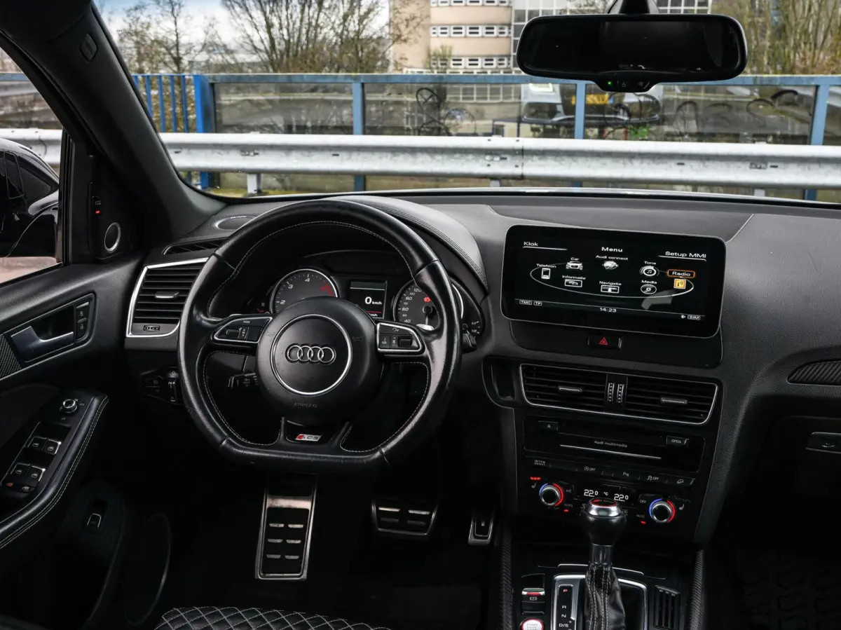 SQ5 3.0 TDI SQ5 Plus quattro 341 PK Grijs Kenteken Panoramadak B&O Leder Standkachel 22" excl. BTW
