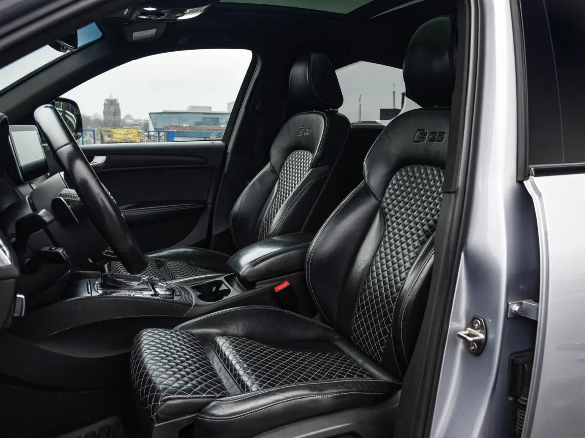 SQ5 3.0 TDI SQ5 Plus quattro 341 PK Grijs Kenteken Panoramadak B&O Leder Standkachel 22" excl. BTW